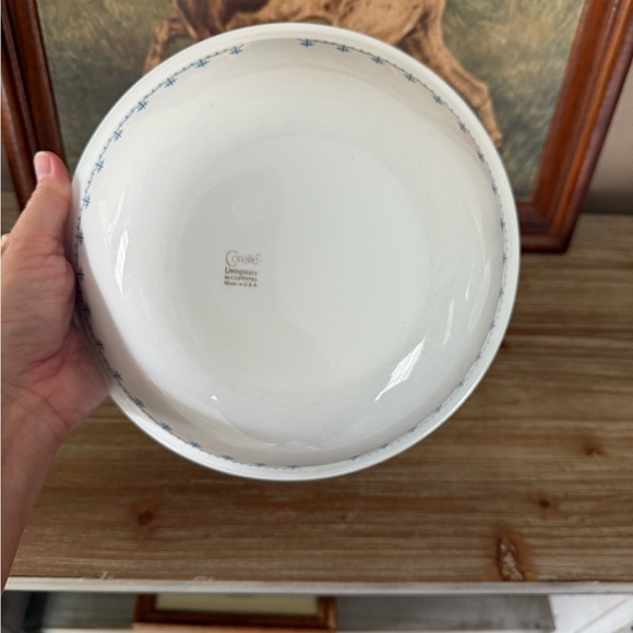 Corelle Snowflake Serving Bowl - Picture 3 of 8